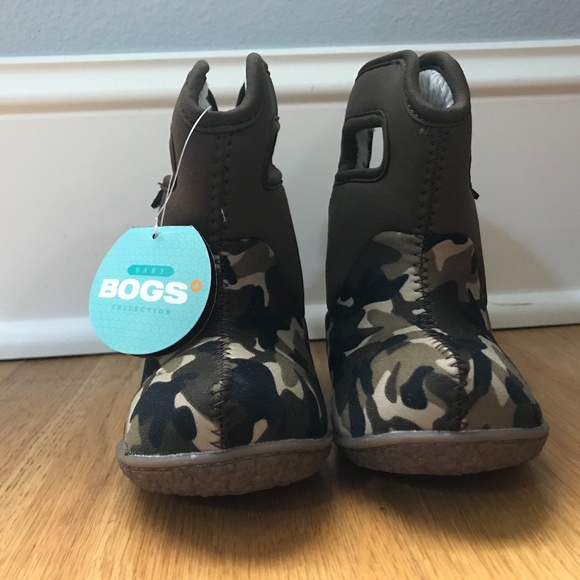 Bogs Other - Baby Bogs Olive Camo Boots